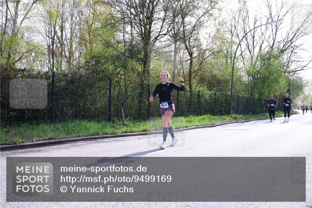 12.04.2026 - 45. Internationalen Wilhelmsburger Insellauf Yannick Fuchs http://msf.ph/oto/9499169 12.04.2026 11:05:11 Laufen 4614 meine-sportfotos.de