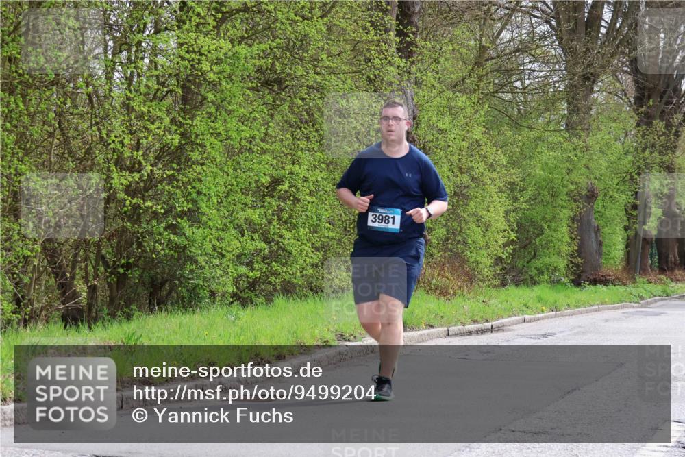 12.04.2026 - 45. Internationalen Wilhelmsburger Insellauf Yannick Fuchs http://msf.ph/oto/9499204 12.04.2026 13:13:41 Laufen 3981 meine-sportfotos.de