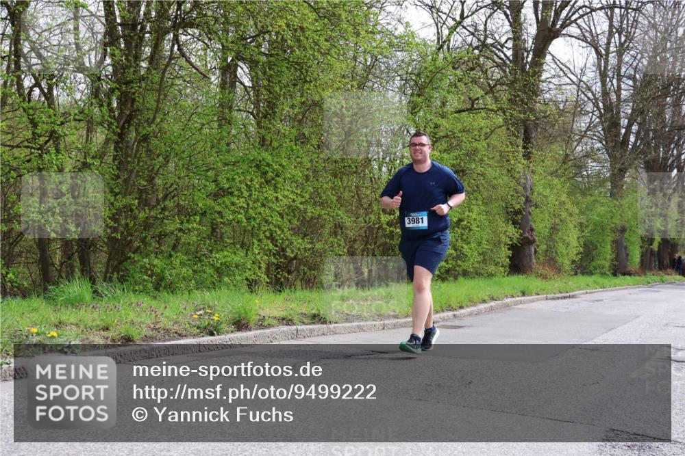 12.04.2026 - 45. Internationalen Wilhelmsburger Insellauf Yannick Fuchs http://msf.ph/oto/9499222 12.04.2026 13:13:43 Laufen 3981 meine-sportfotos.de