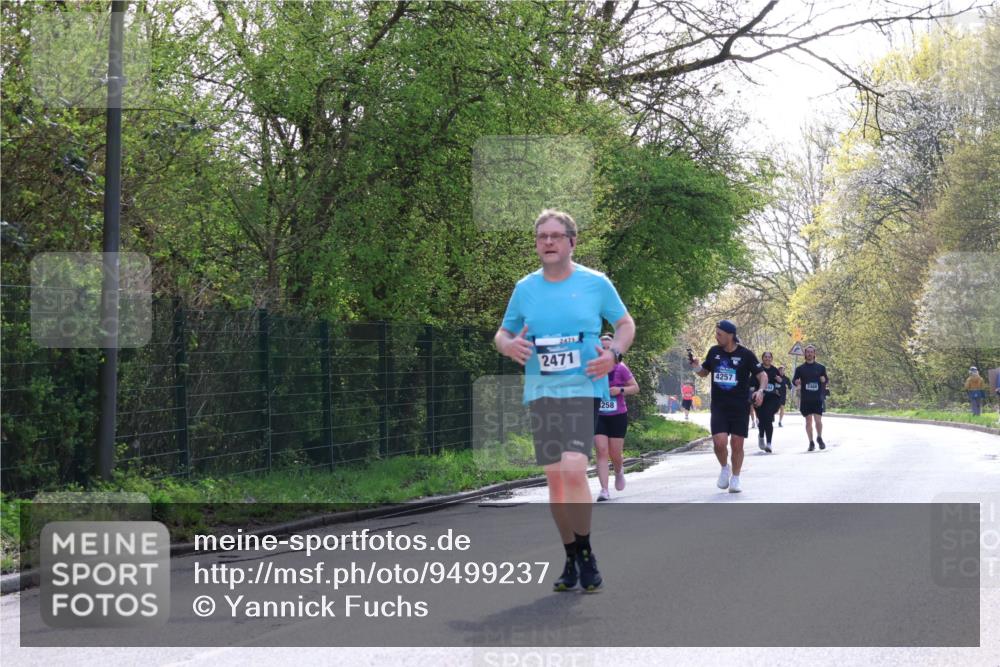 12.04.2026 - 45. Internationalen Wilhelmsburger Insellauf Yannick Fuchs http://msf.ph/oto/9499237 12.04.2026 11:05:19 Laufen 2471, 2471, 258, 4257, 2466 meine-sportfotos.de