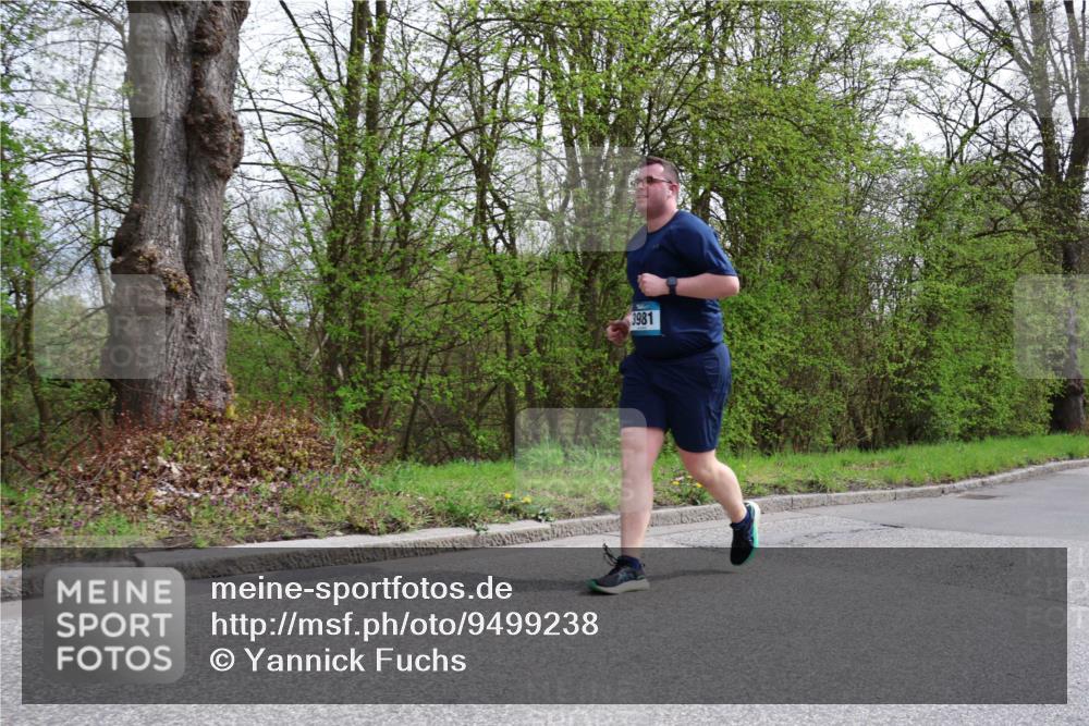 12.04.2026 - 45. Internationalen Wilhelmsburger Insellauf Yannick Fuchs http://msf.ph/oto/9499238 12.04.2026 13:13:44 Laufen 3981 meine-sportfotos.de