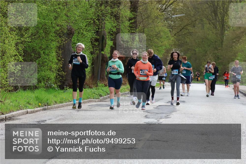 12.04.2026 - 45. Internationalen Wilhelmsburger Insellauf Yannick Fuchs http://msf.ph/oto/9499253 12.04.2026 13:13:52 Laufen 4302, 4305, 43, 2010, 5536, 5861, 250993, 2483 meine-sportfotos.de