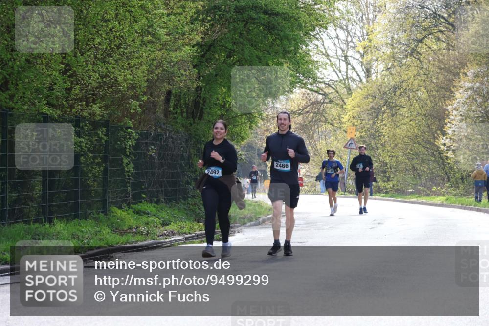 12.04.2026 - 45. Internationalen Wilhelmsburger Insellauf Yannick Fuchs http://msf.ph/oto/9499299 12.04.2026 11:05:26 Laufen 2492, 2466, 147, 4148 meine-sportfotos.de
