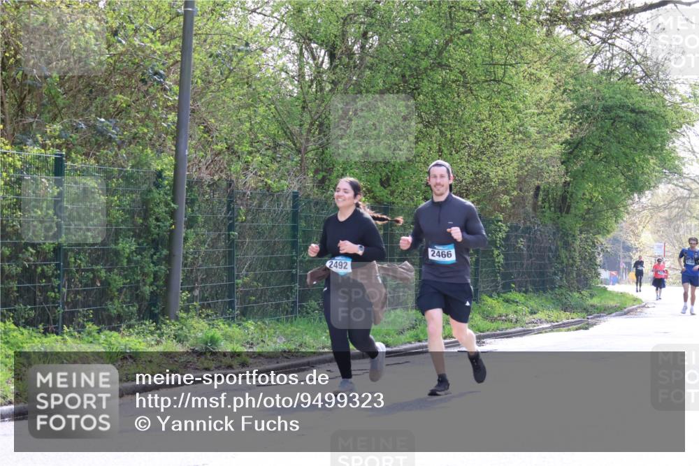 12.04.2026 - 45. Internationalen Wilhelmsburger Insellauf Yannick Fuchs http://msf.ph/oto/9499323 12.04.2026 11:05:31 Laufen 2492, 2466 meine-sportfotos.de