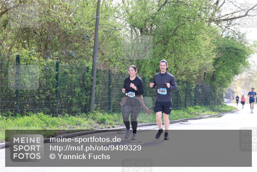 12.04.2026 - 45. Internationalen Wilhelmsburger Insellauf Yannick Fuchs http://msf.ph/oto/9499329 12.04.2026 11:05:31 Laufen 2492, 2466 meine-sportfotos.de