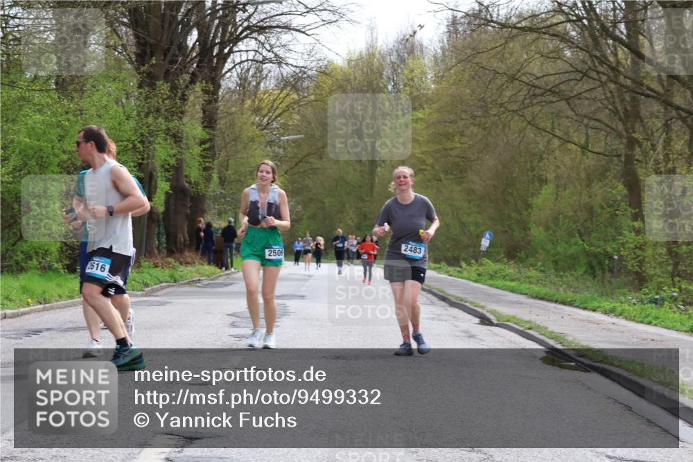 12.04.2026 - 45. Internationalen Wilhelmsburger Insellauf Yannick Fuchs http://msf.ph/oto/9499332 12.04.2026 13:14:06 Laufen 2616, 2509, 2483 meine-sportfotos.de