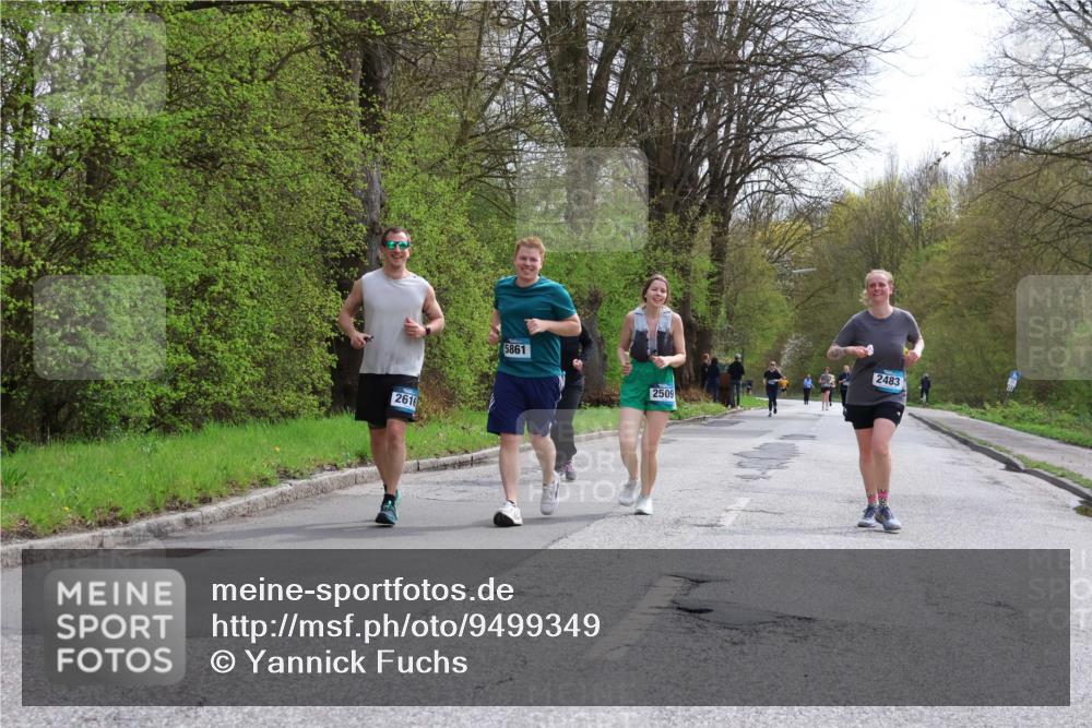 12.04.2026 - 45. Internationalen Wilhelmsburger Insellauf Yannick Fuchs http://msf.ph/oto/9499349 12.04.2026 13:14:08 Laufen 2616, 5861, 2509, 2483 meine-sportfotos.de