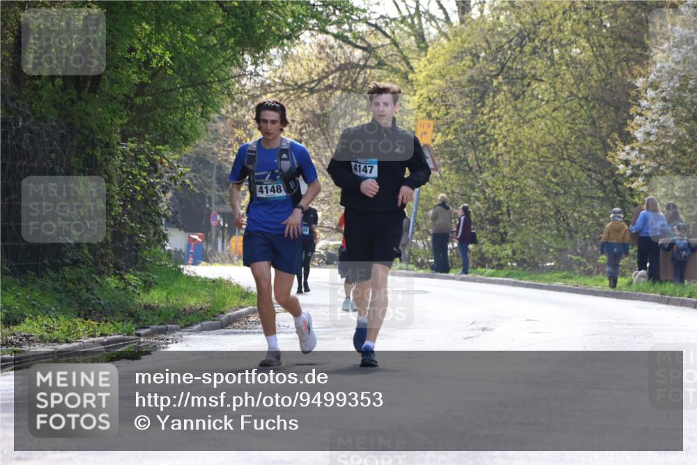12.04.2026 - 45. Internationalen Wilhelmsburger Insellauf Yannick Fuchs http://msf.ph/oto/9499353 12.04.2026 11:05:38 Laufen 4148, 4147, 9 meine-sportfotos.de