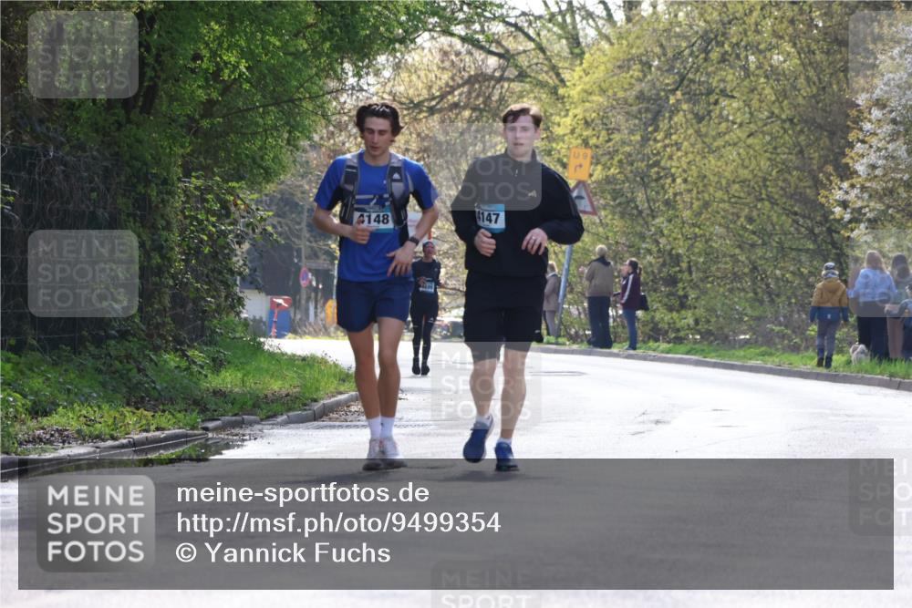 12.04.2026 - 45. Internationalen Wilhelmsburger Insellauf Yannick Fuchs http://msf.ph/oto/9499354 12.04.2026 11:05:38 Laufen 4148, 4147, 9 meine-sportfotos.de