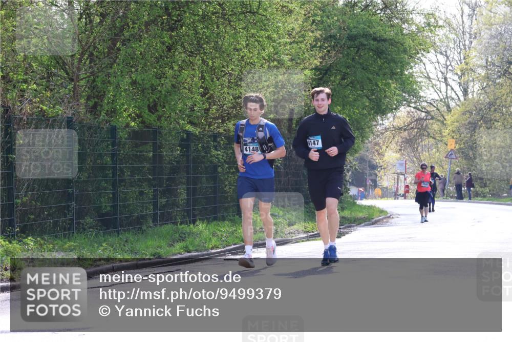 12.04.2026 - 45. Internationalen Wilhelmsburger Insellauf Yannick Fuchs http://msf.ph/oto/9499379 12.04.2026 11:05:42 Laufen 4148, 4147, 2581 meine-sportfotos.de