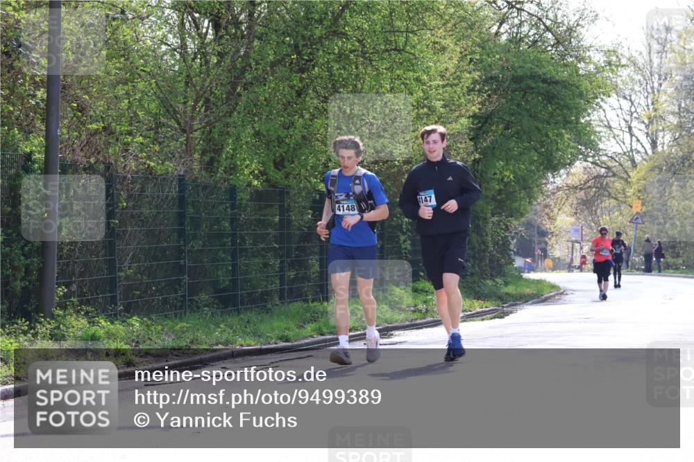 12.04.2026 - 45. Internationalen Wilhelmsburger Insellauf Yannick Fuchs http://msf.ph/oto/9499389 12.04.2026 11:05:43 Laufen 4148, 4147 meine-sportfotos.de