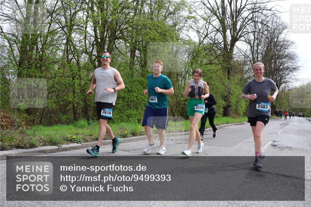 12.04.2026 - 45. Internationalen Wilhelmsburger Insellauf Yannick Fuchs http://msf.ph/oto/9499393 12.04.2026 13:14:11 Laufen 2616, 5861, 2509, 2483 meine-sportfotos.de