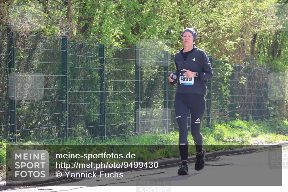 12.04.2026 - 45. Internationalen Wilhelmsburger Insellauf Yannick Fuchs http://msf.ph/oto/9499430 12.04.2026 11:06:03 Laufen 4699 meine-sportfotos.de