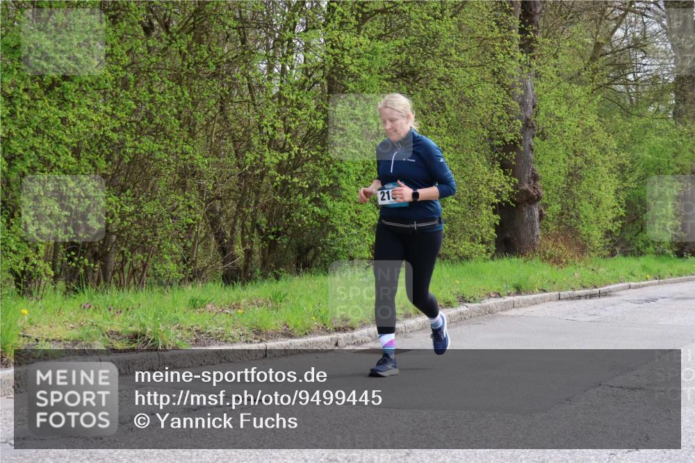 12.04.2026 - 45. Internationalen Wilhelmsburger Insellauf Yannick Fuchs http://msf.ph/oto/9499445 12.04.2026 13:14:33 Laufen 218 meine-sportfotos.de