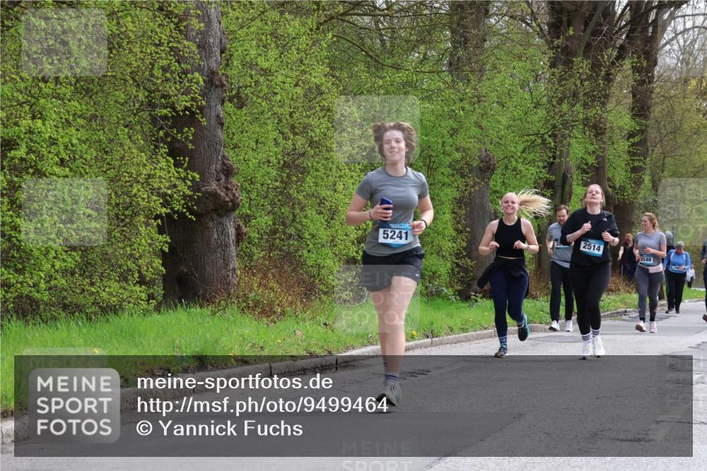 12.04.2026 - 45. Internationalen Wilhelmsburger Insellauf Yannick Fuchs http://msf.ph/oto/9499464 12.04.2026 13:14:36 Laufen 5241, 2514, 3548 meine-sportfotos.de
