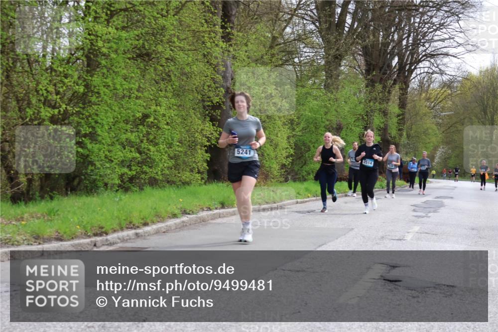 12.04.2026 - 45. Internationalen Wilhelmsburger Insellauf Yannick Fuchs http://msf.ph/oto/9499481 12.04.2026 13:14:37 Laufen 5241, 2514, 3548 meine-sportfotos.de