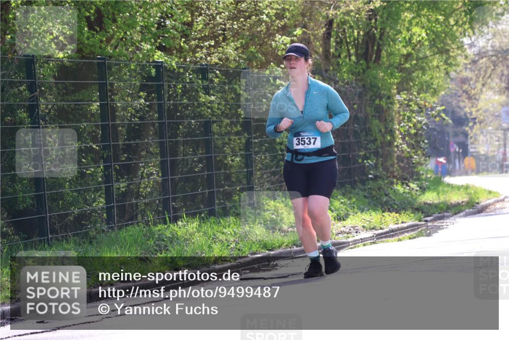 12.04.2026 - 45. Internationalen Wilhelmsburger Insellauf Yannick Fuchs http://msf.ph/oto/9499487 12.04.2026 11:06:21 Laufen 3537 meine-sportfotos.de