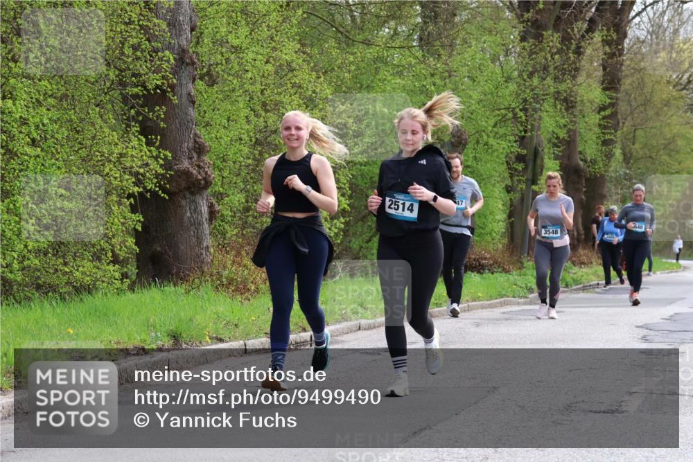 12.04.2026 - 45. Internationalen Wilhelmsburger Insellauf Yannick Fuchs http://msf.ph/oto/9499490 12.04.2026 13:14:39 Laufen 2514, 47, 3548, 648 meine-sportfotos.de