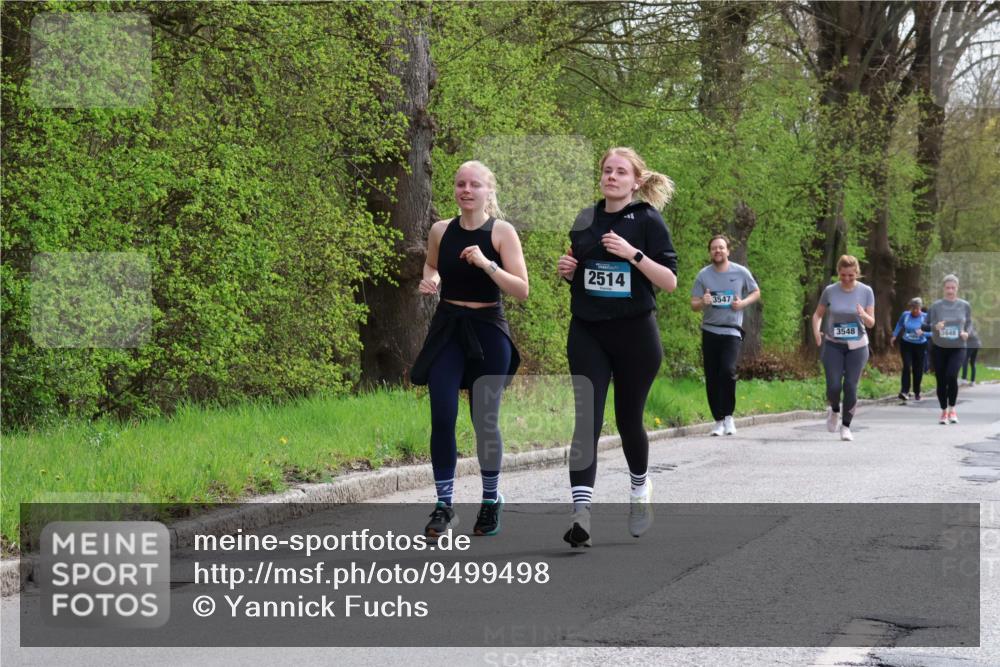 12.04.2026 - 45. Internationalen Wilhelmsburger Insellauf Yannick Fuchs http://msf.ph/oto/9499498 12.04.2026 13:14:40 Laufen 2514, 3547, 3548, 3648 meine-sportfotos.de