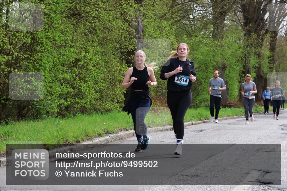 12.04.2026 - 45. Internationalen Wilhelmsburger Insellauf Yannick Fuchs http://msf.ph/oto/9499502 12.04.2026 13:14:40 Laufen 2514, 3547, 3548 meine-sportfotos.de