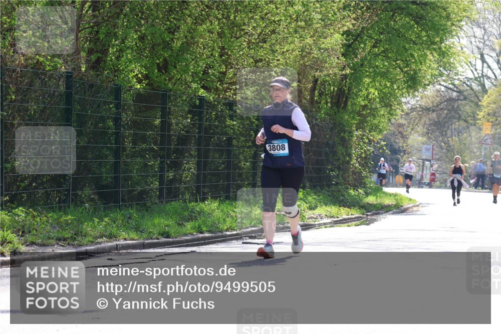 12.04.2026 - 45. Internationalen Wilhelmsburger Insellauf Yannick Fuchs http://msf.ph/oto/9499505 12.04.2026 11:06:29 Laufen 3808 meine-sportfotos.de