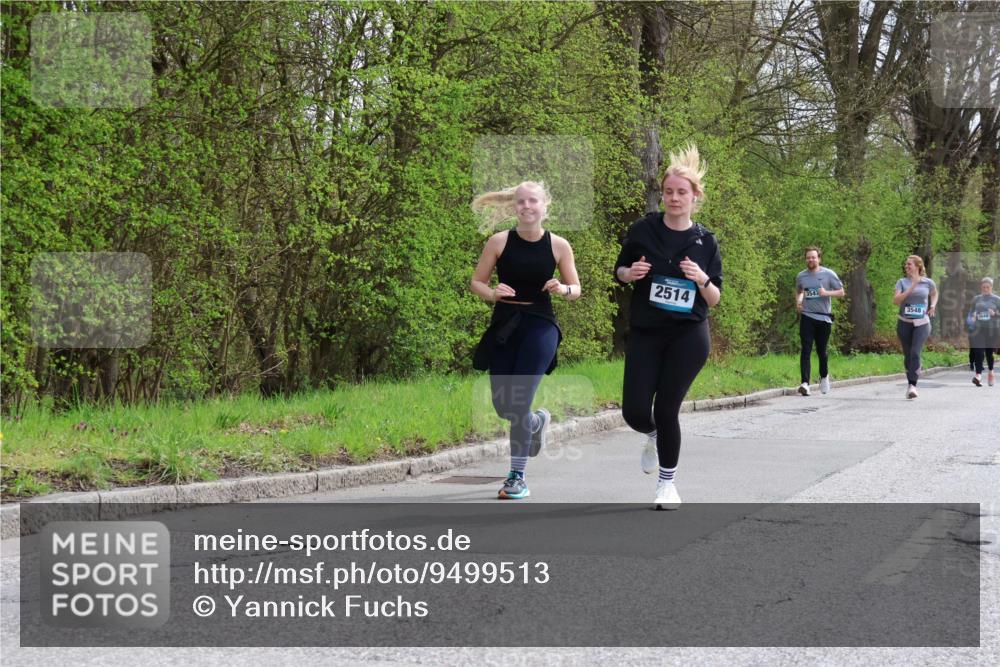 12.04.2026 - 45. Internationalen Wilhelmsburger Insellauf Yannick Fuchs http://msf.ph/oto/9499513 12.04.2026 13:14:41 Laufen 3547, 2514, 3548 meine-sportfotos.de