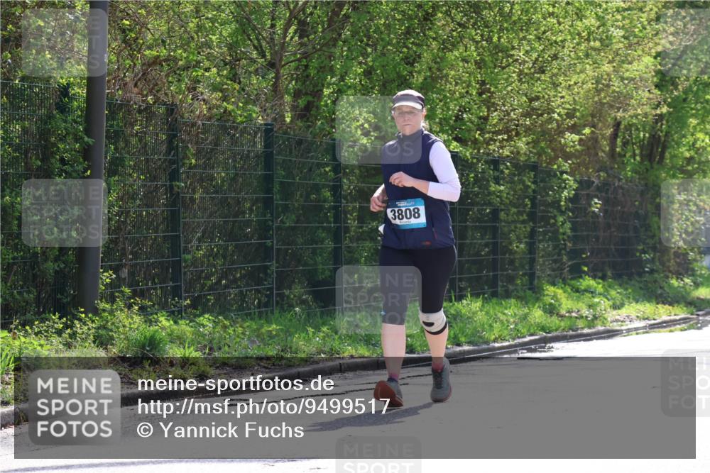 12.04.2026 - 45. Internationalen Wilhelmsburger Insellauf Yannick Fuchs http://msf.ph/oto/9499517 12.04.2026 11:06:30 Laufen 3808 meine-sportfotos.de