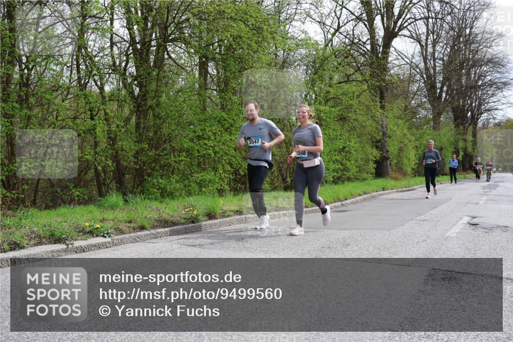 12.04.2026 - 45. Internationalen Wilhelmsburger Insellauf Yannick Fuchs http://msf.ph/oto/9499560 12.04.2026 13:14:48 Laufen 3547, 3548 meine-sportfotos.de