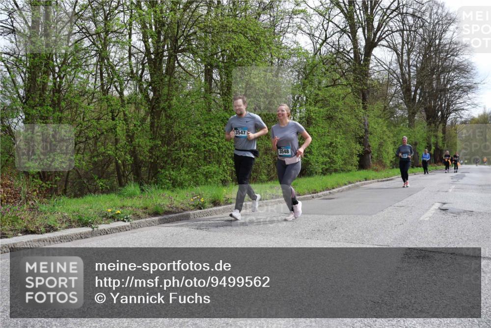 12.04.2026 - 45. Internationalen Wilhelmsburger Insellauf Yannick Fuchs http://msf.ph/oto/9499562 12.04.2026 13:14:48 Laufen 3547, 3548 meine-sportfotos.de