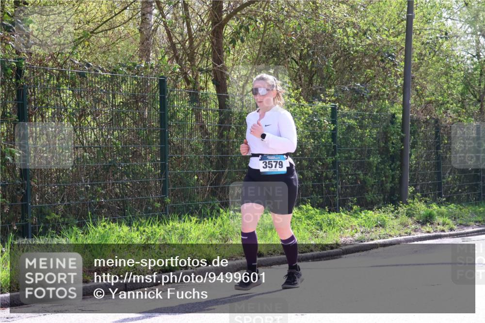 12.04.2026 - 45. Internationalen Wilhelmsburger Insellauf Yannick Fuchs http://msf.ph/oto/9499601 12.04.2026 11:07:06 Laufen 3579 meine-sportfotos.de