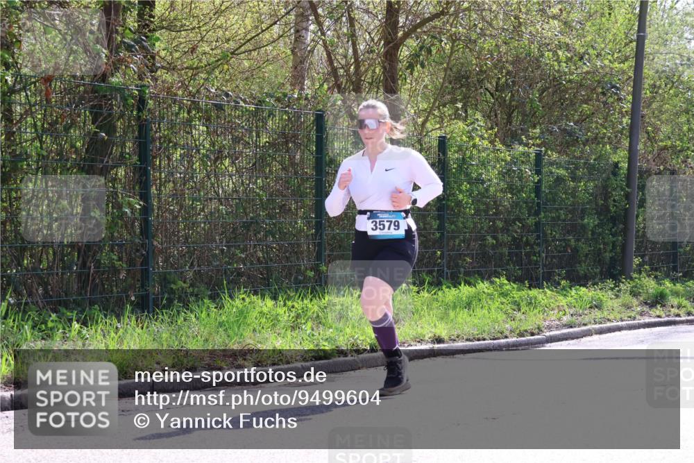12.04.2026 - 45. Internationalen Wilhelmsburger Insellauf Yannick Fuchs http://msf.ph/oto/9499604 12.04.2026 11:07:06 Laufen 3579 meine-sportfotos.de