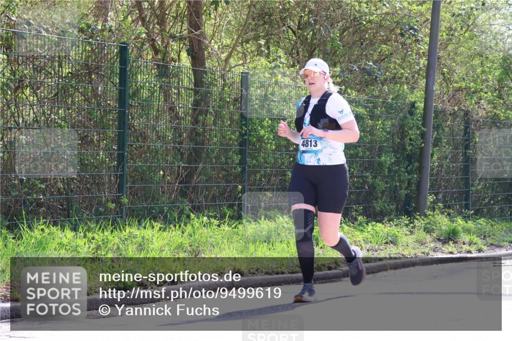 12.04.2026 - 45. Internationalen Wilhelmsburger Insellauf Yannick Fuchs http://msf.ph/oto/9499619 12.04.2026 11:07:09 Laufen 4813 meine-sportfotos.de