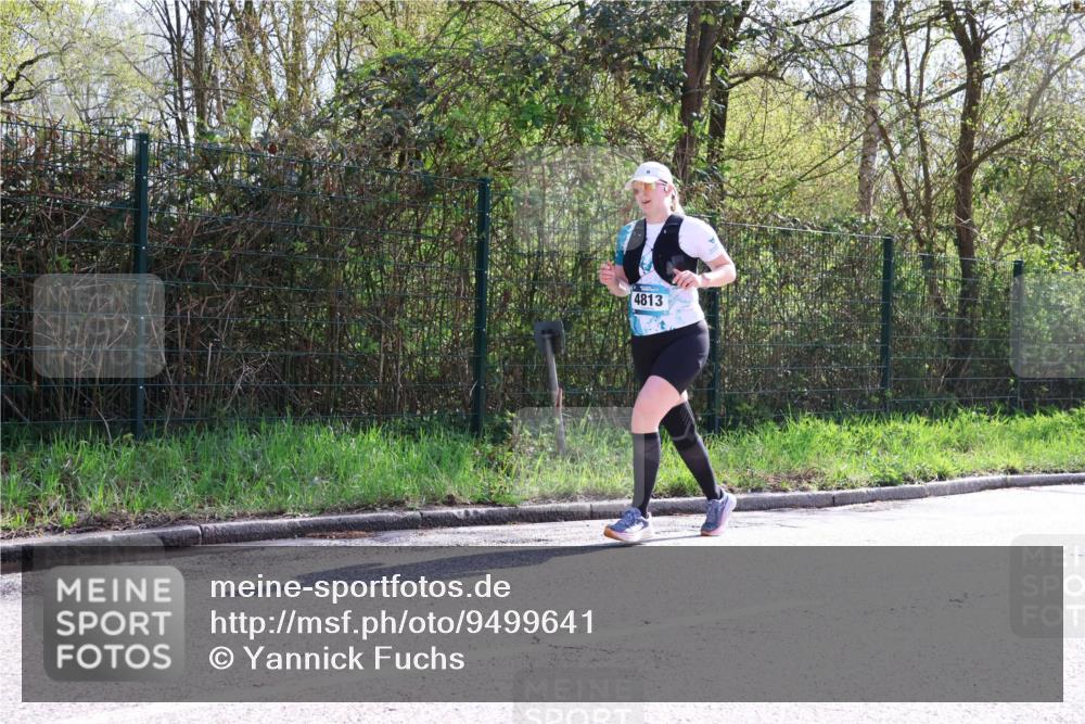 12.04.2026 - 45. Internationalen Wilhelmsburger Insellauf Yannick Fuchs http://msf.ph/oto/9499641 12.04.2026 11:07:11 Laufen 4813 meine-sportfotos.de