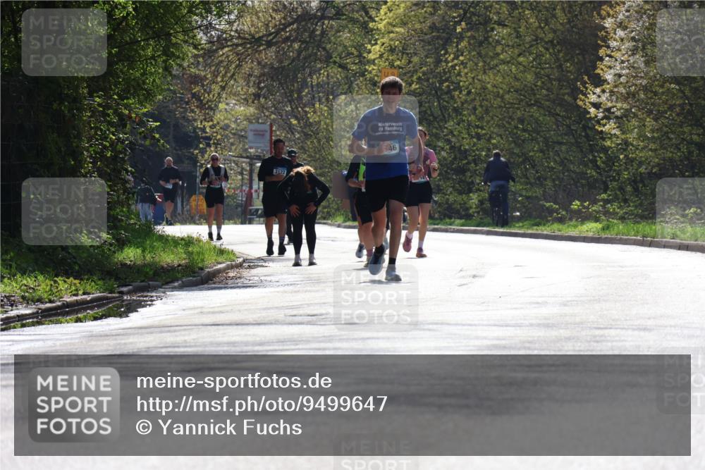12.04.2026 - 45. Internationalen Wilhelmsburger Insellauf Yannick Fuchs http://msf.ph/oto/9499647 12.04.2026 11:07:21 Laufen 3122, 46 meine-sportfotos.de
