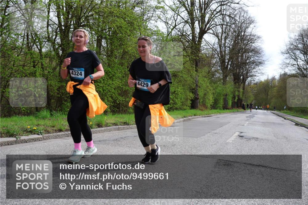 12.04.2026 - 45. Internationalen Wilhelmsburger Insellauf Yannick Fuchs http://msf.ph/oto/9499661 12.04.2026 13:15:03 Laufen 4324, 4429 meine-sportfotos.de