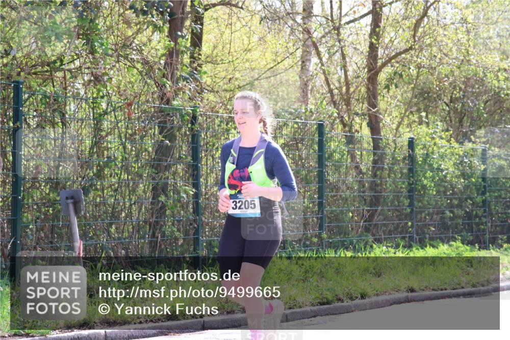 12.04.2026 - 45. Internationalen Wilhelmsburger Insellauf Yannick Fuchs http://msf.ph/oto/9499665 12.04.2026 11:07:39 Laufen 3205 meine-sportfotos.de