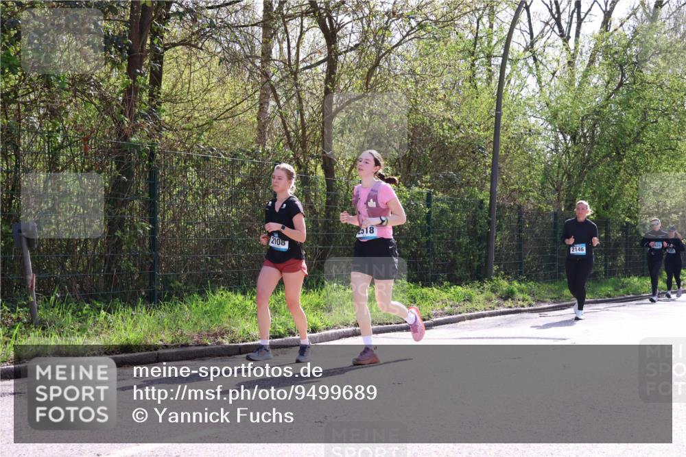 12.04.2026 - 45. Internationalen Wilhelmsburger Insellauf Yannick Fuchs http://msf.ph/oto/9499689 12.04.2026 11:07:42 Laufen 2108, 518, 2146, 2928, 2542 meine-sportfotos.de