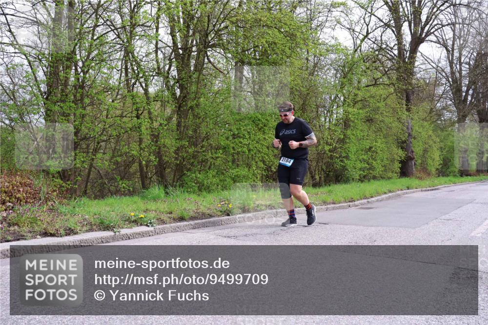 12.04.2026 - 45. Internationalen Wilhelmsburger Insellauf Yannick Fuchs http://msf.ph/oto/9499709 12.04.2026 13:15:23 Laufen 2184 meine-sportfotos.de