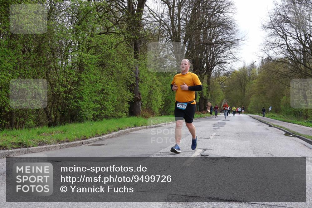 12.04.2026 - 45. Internationalen Wilhelmsburger Insellauf Yannick Fuchs http://msf.ph/oto/9499726 12.04.2026 13:15:25 Laufen 2079 meine-sportfotos.de