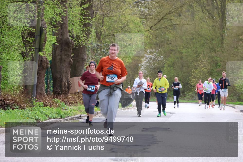 12.04.2026 - 45. Internationalen Wilhelmsburger Insellauf Yannick Fuchs http://msf.ph/oto/9499748 12.04.2026 13:15:30 Laufen 2792, 4451, 4462 meine-sportfotos.de
