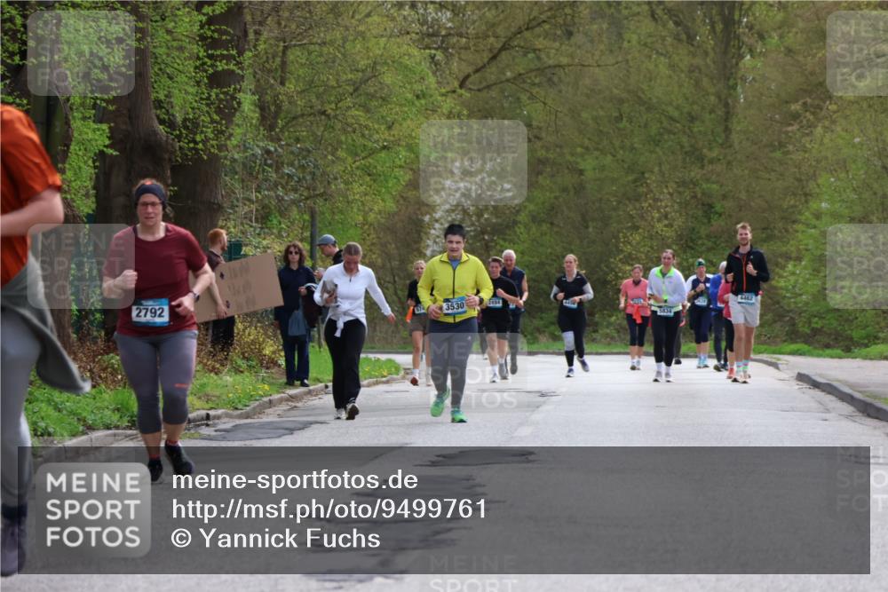 12.04.2026 - 45. Internationalen Wilhelmsburger Insellauf Yannick Fuchs http://msf.ph/oto/9499761 12.04.2026 13:15:34 Laufen 2792, 3530, 2494, 5834, 4462 meine-sportfotos.de
