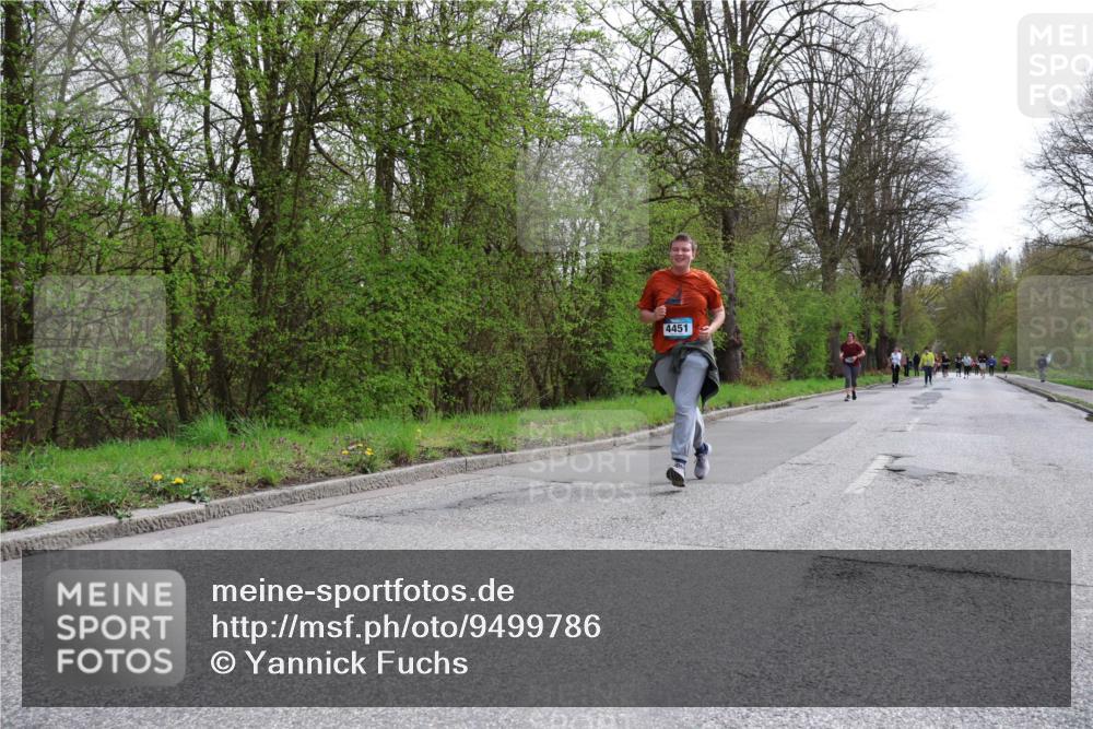12.04.2026 - 45. Internationalen Wilhelmsburger Insellauf Yannick Fuchs http://msf.ph/oto/9499786 12.04.2026 13:15:38 Laufen 4451 meine-sportfotos.de