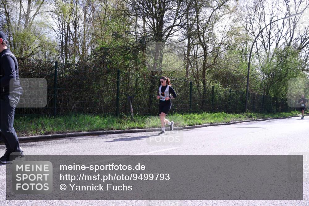 12.04.2026 - 45. Internationalen Wilhelmsburger Insellauf Yannick Fuchs http://msf.ph/oto/9499793 12.04.2026 11:07:59 Laufen  meine-sportfotos.de