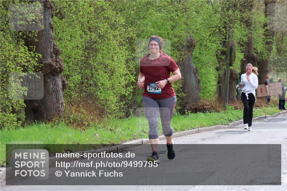 12.04.2026 - 45. Internationalen Wilhelmsburger Insellauf Yannick Fuchs http://msf.ph/oto/9499795 12.04.2026 13:15:40 Laufen 2792 meine-sportfotos.de