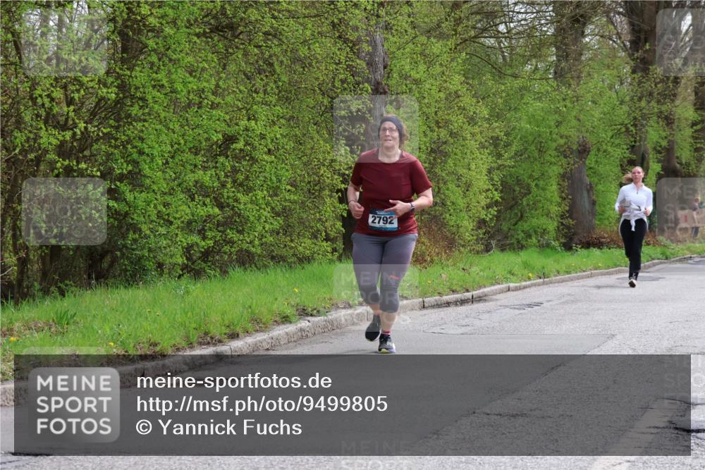 12.04.2026 - 45. Internationalen Wilhelmsburger Insellauf Yannick Fuchs http://msf.ph/oto/9499805 12.04.2026 13:15:42 Laufen 2792 meine-sportfotos.de