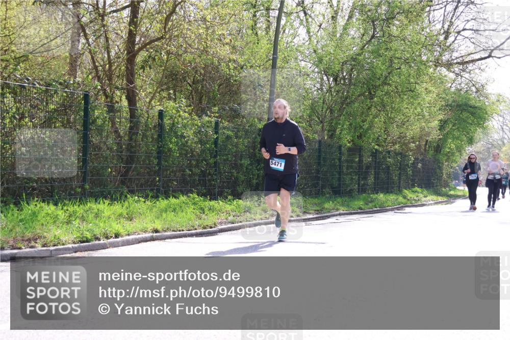 12.04.2026 - 45. Internationalen Wilhelmsburger Insellauf Yannick Fuchs http://msf.ph/oto/9499810 12.04.2026 11:08:03 Laufen 5471, 2929 meine-sportfotos.de