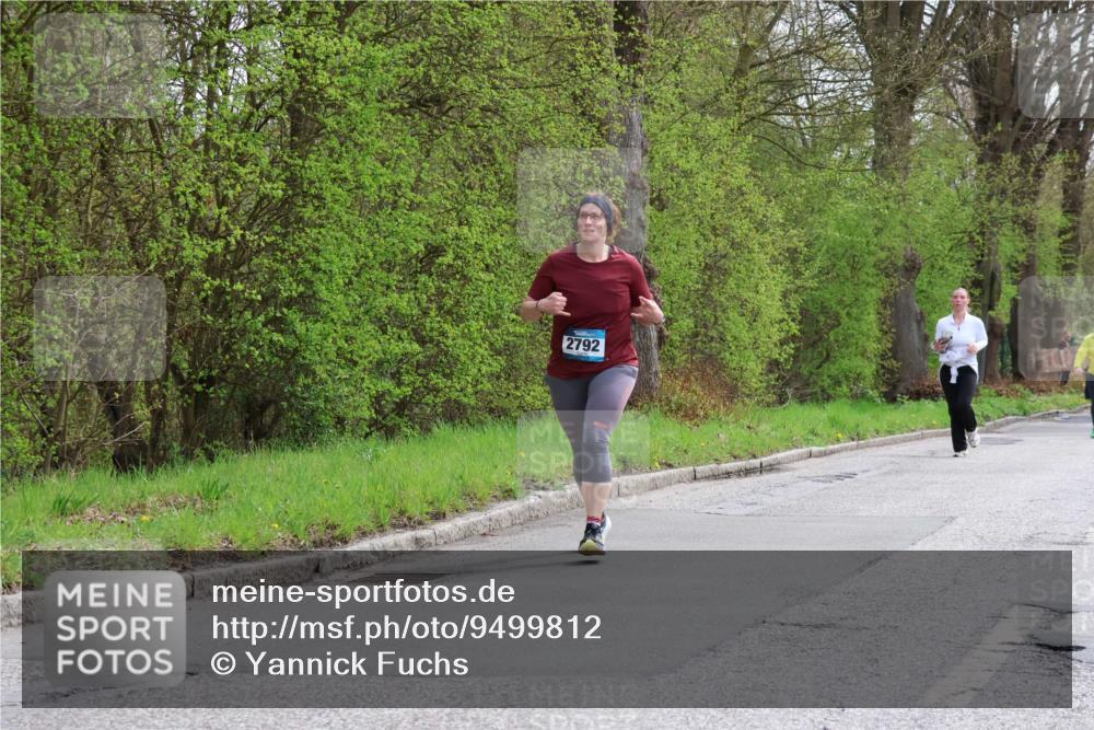 12.04.2026 - 45. Internationalen Wilhelmsburger Insellauf Yannick Fuchs http://msf.ph/oto/9499812 12.04.2026 13:15:43 Laufen 2792 meine-sportfotos.de