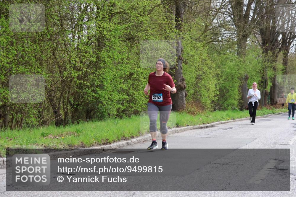 12.04.2026 - 45. Internationalen Wilhelmsburger Insellauf Yannick Fuchs http://msf.ph/oto/9499815 12.04.2026 13:15:43 Laufen 2792 meine-sportfotos.de
