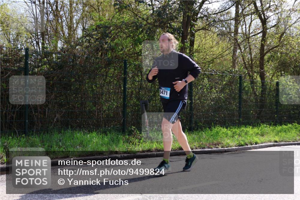 12.04.2026 - 45. Internationalen Wilhelmsburger Insellauf Yannick Fuchs http://msf.ph/oto/9499824 12.04.2026 11:08:05 Laufen 5471 meine-sportfotos.de