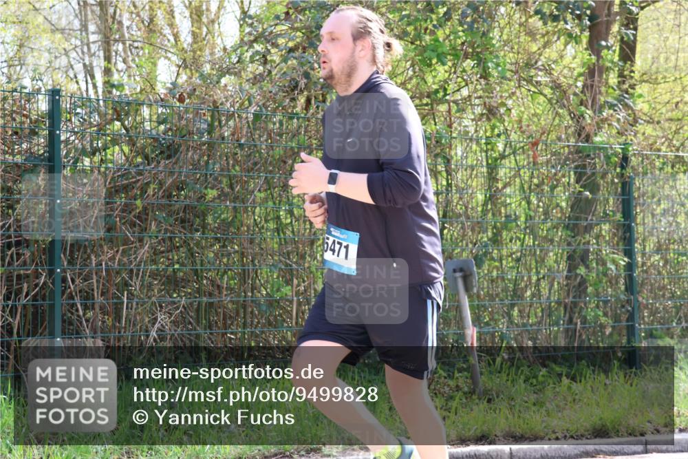 12.04.2026 - 45. Internationalen Wilhelmsburger Insellauf Yannick Fuchs http://msf.ph/oto/9499828 12.04.2026 11:08:06 Laufen 6471 meine-sportfotos.de